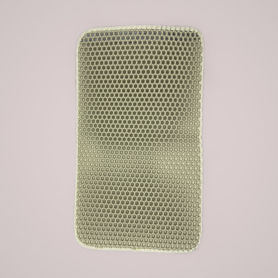 Holmere double-layer litter-trapping mat in khaki — top-down, honeycomb top layer
